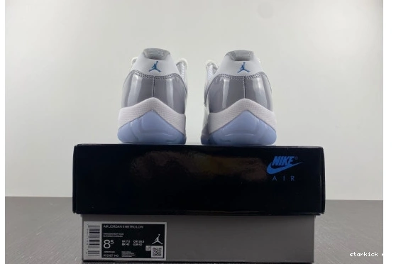  11 AV2187-140  Jordan   Retro  AV2187-140 Grey Cement 0128